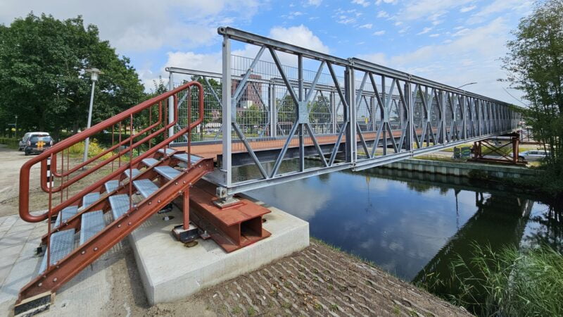 “De brug die in het water viel”