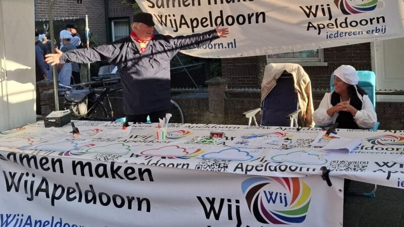 Zomer op de markten: luisteren, ophalen en doorgeven