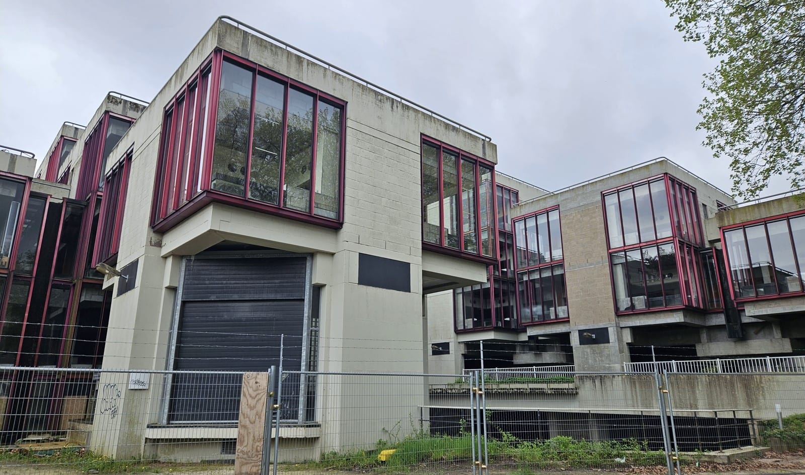 Schriftelijke vragen voormalige CB-gebouw (Bouwkundige staat)